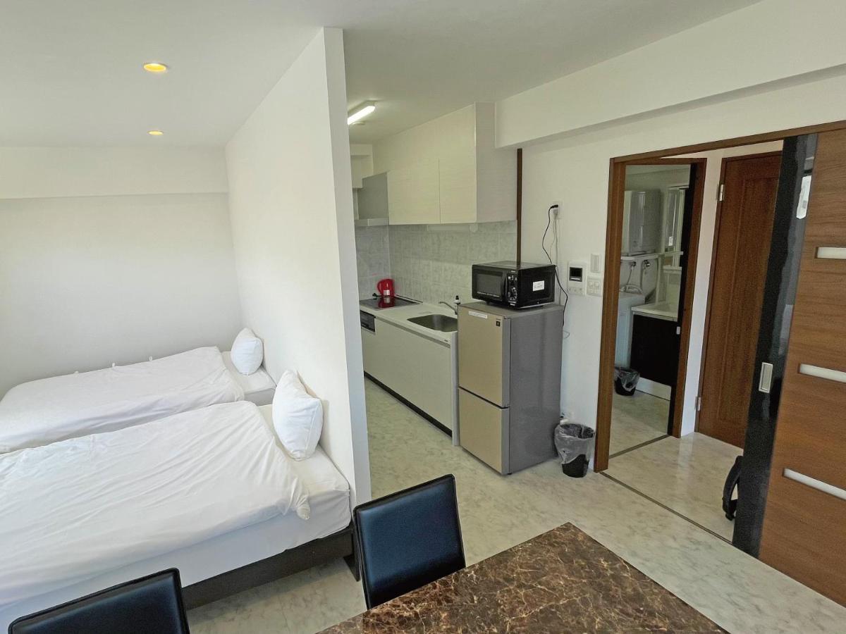 G-Ratis Omoromachi Aparthotel Naha Exterior photo